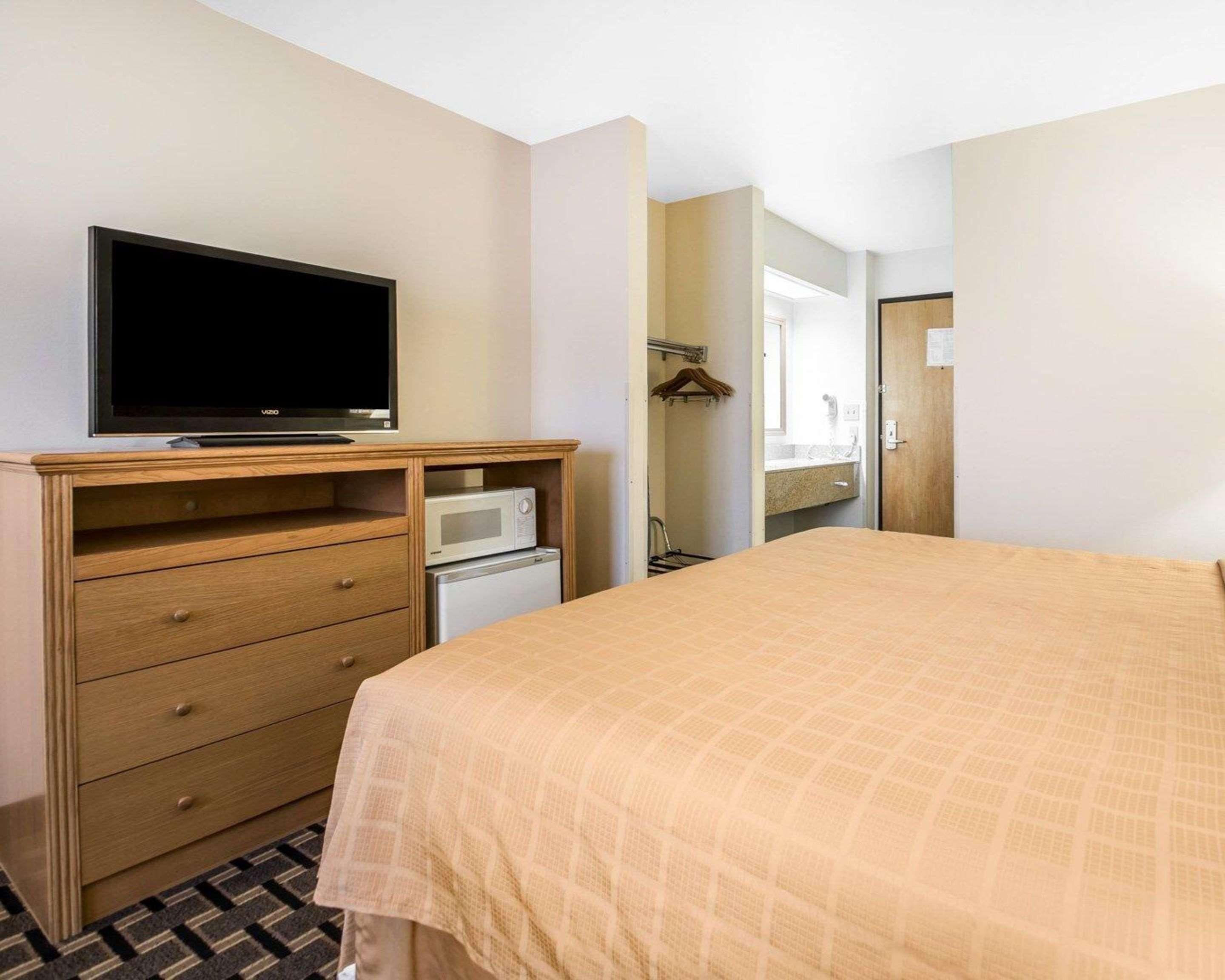 Quality Inn Mauston I-90 Buitenkant foto