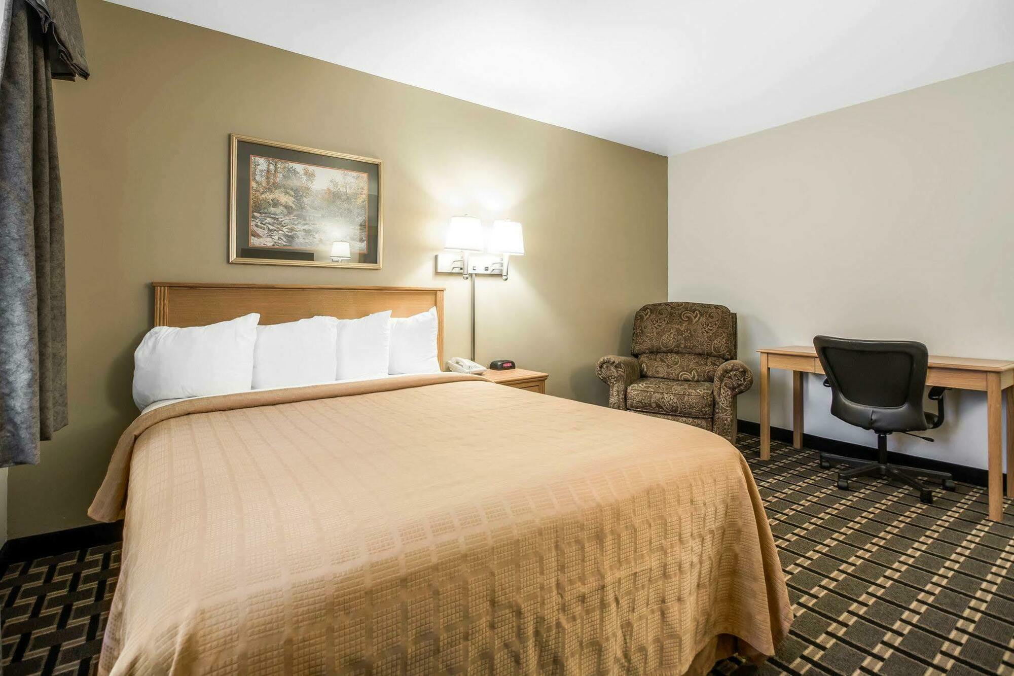 Quality Inn Mauston I-90 Buitenkant foto